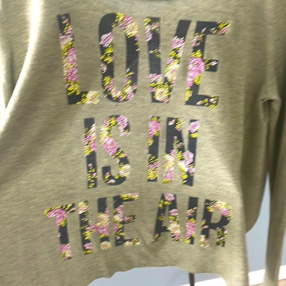 Awesome comfy, over-sized Tee.